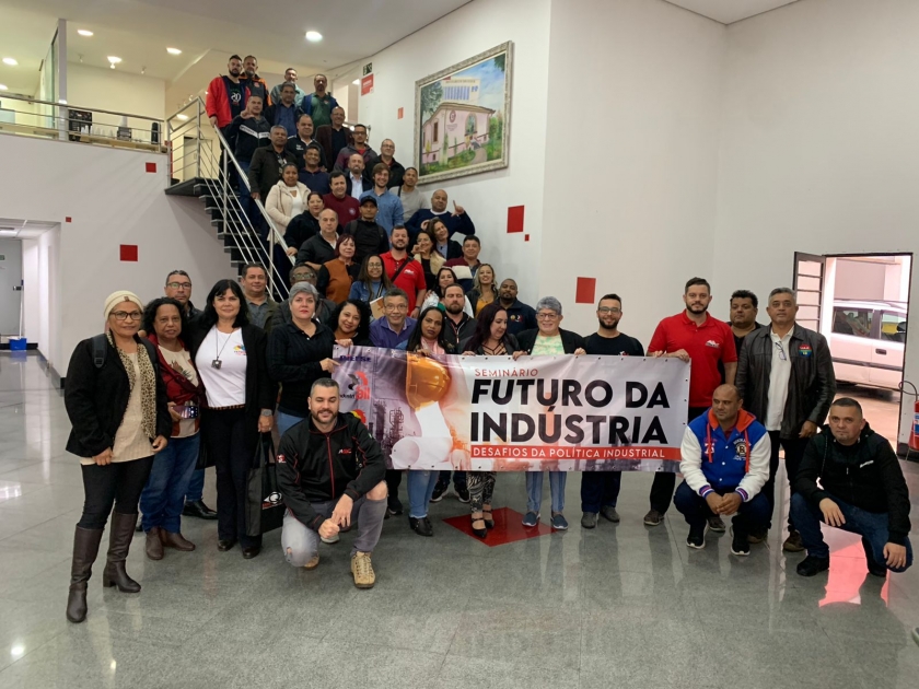 Dirigentes sindicais de São Paulo debatem o futuro da Indústria em