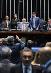 Câmara aprova retirada de direito da Petrobras sobre pré-sal