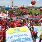 Em Brasília, trabalhadores deram o recado: vai ter luta contra privatizações! 