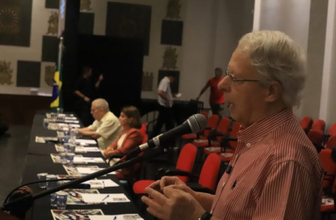 Ato em SP reforça solidariedade a Cuba e denuncia bloqueio dos EUA