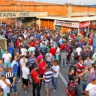 Trabalhadores da Ford encerram greve