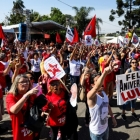 Aniversário de Lula se transforma em celebração à democracia