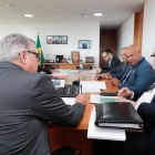 Fetquim acompanha articulação patronal em Brasília para garantia de empregos e impulsão do CEIS