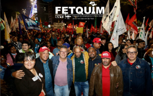 Químicos participam de ato histórico pelo fim da escala 6x1, isenção do IRPF e taxação de bilionários