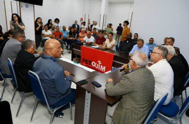 Campanha Salarial dos Químicos 2025: 5,01% nos salários e 17,65% no vale alimentação