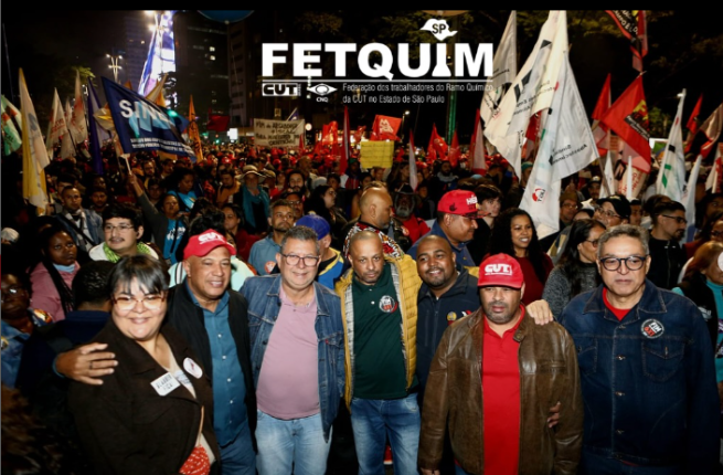 Químicos participam de ato histórico pelo fim da escala 6x1, isenção do IRPF e taxação de bilionários